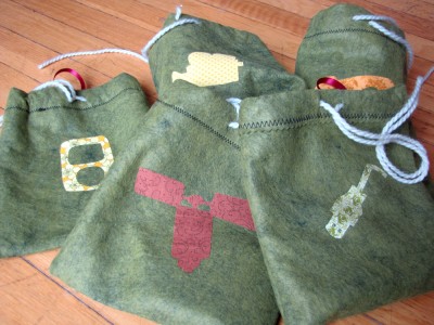 applique bags for holding cords