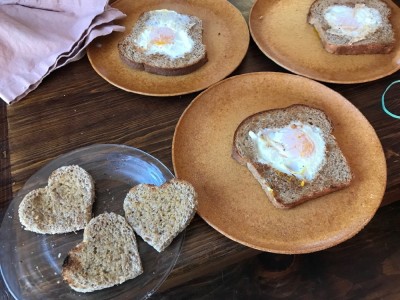 heart-shaped toast and eggs