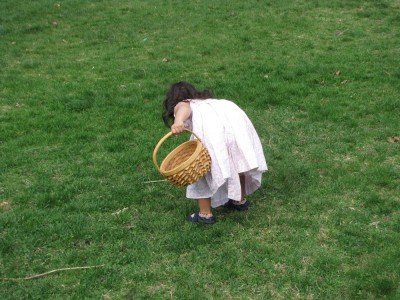 Kamilah reaching for an egg