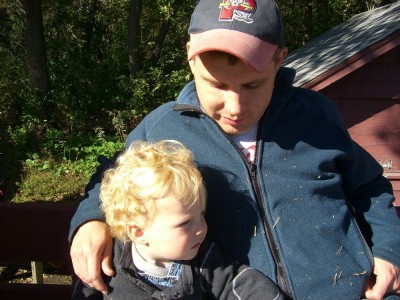 harvey and dadda on a tractor ride